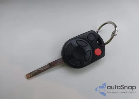 2014 Ford Focus Se z USA, uszkodzony, nr VIN 1FADP3F26EL306350